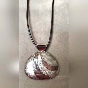 Lia Sofia necklace with MOP inlay